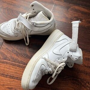 Nike High Top Air Force 1s. Size 8 1/2